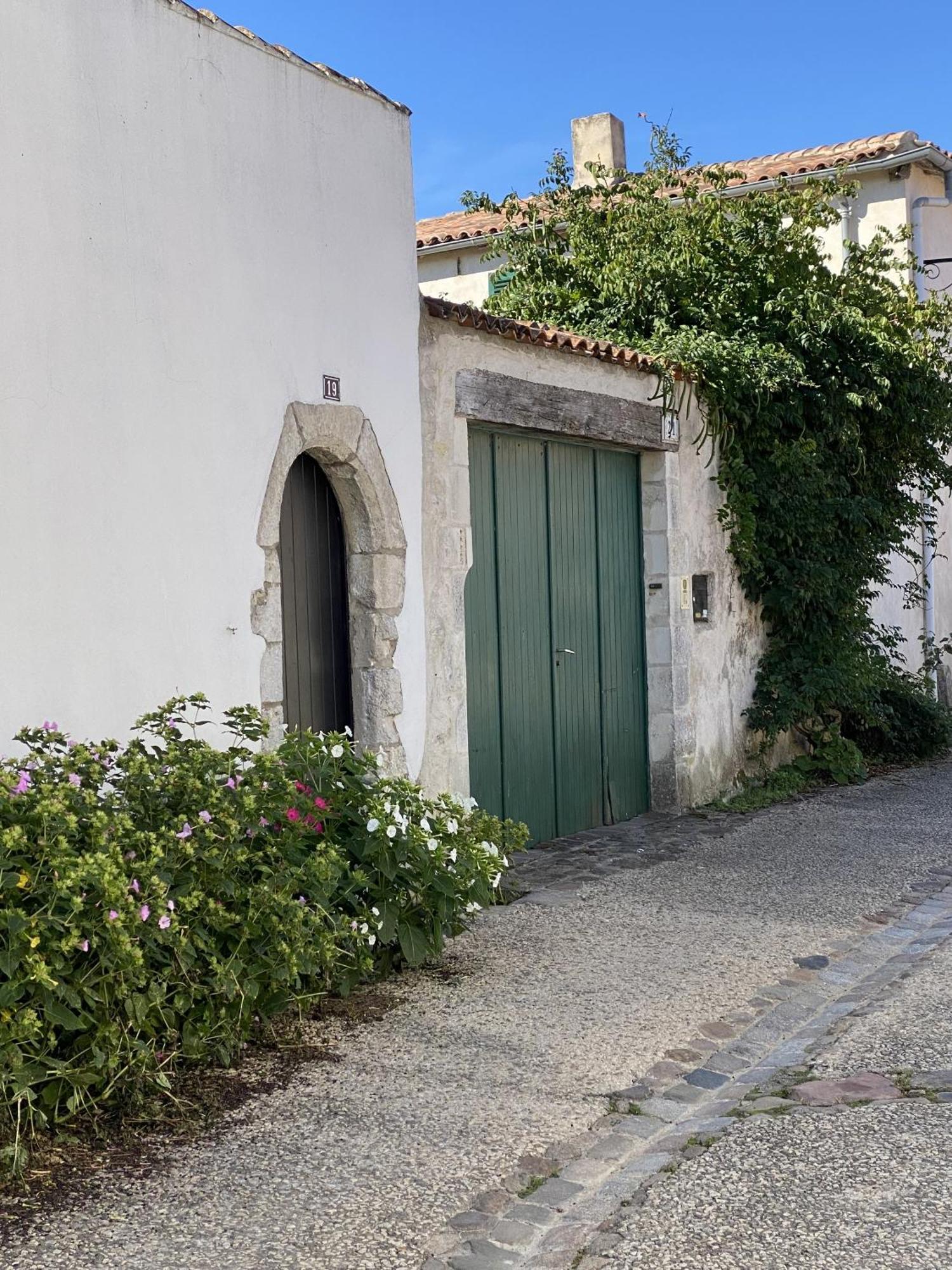 Les Remparts Daire Saint-Martin-de-Ré Dış mekan fotoğraf